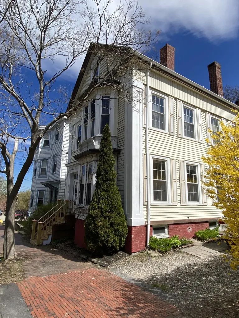 92 Pleasant Street Portland ME 04101