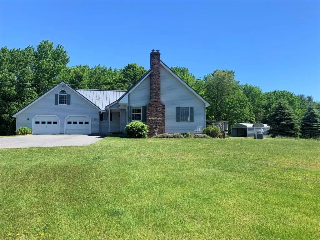 403 Ridge Road Fairfield ME 04937