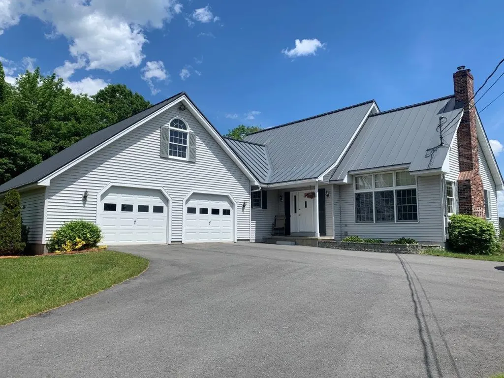 403 Ridge Road Fairfield ME 04937