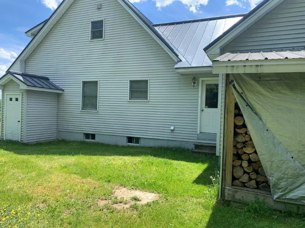 403 Ridge Road Fairfield ME 04937