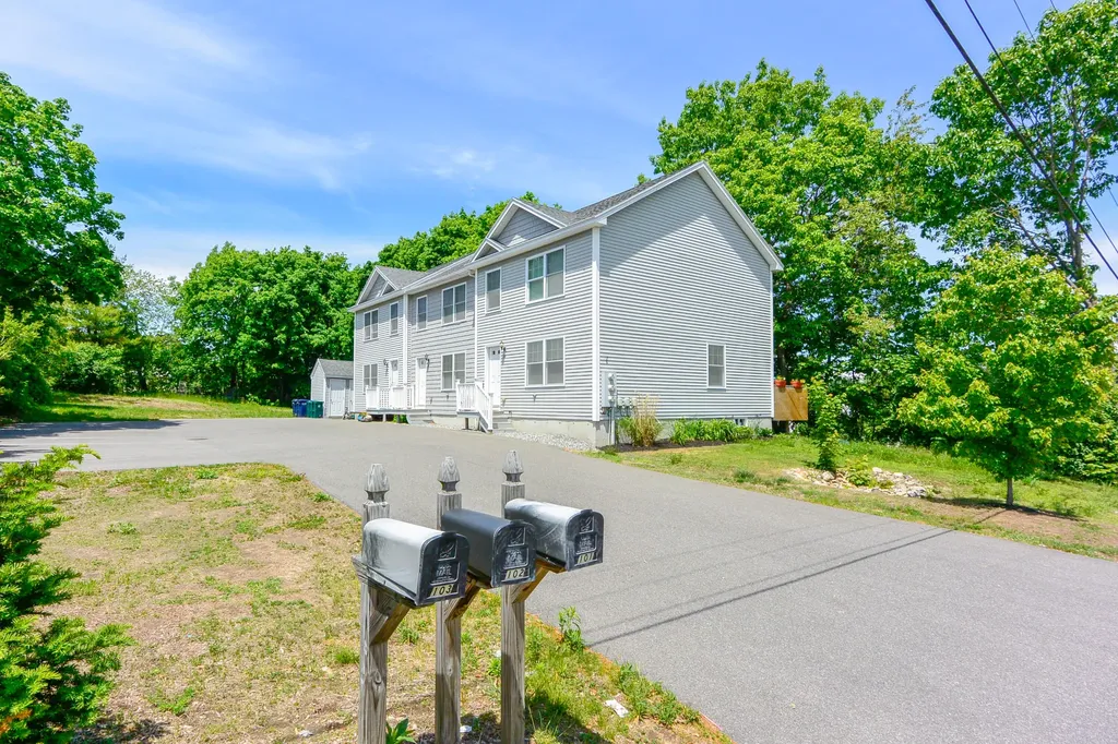 28 Raymond Street Biddeford ME 04005