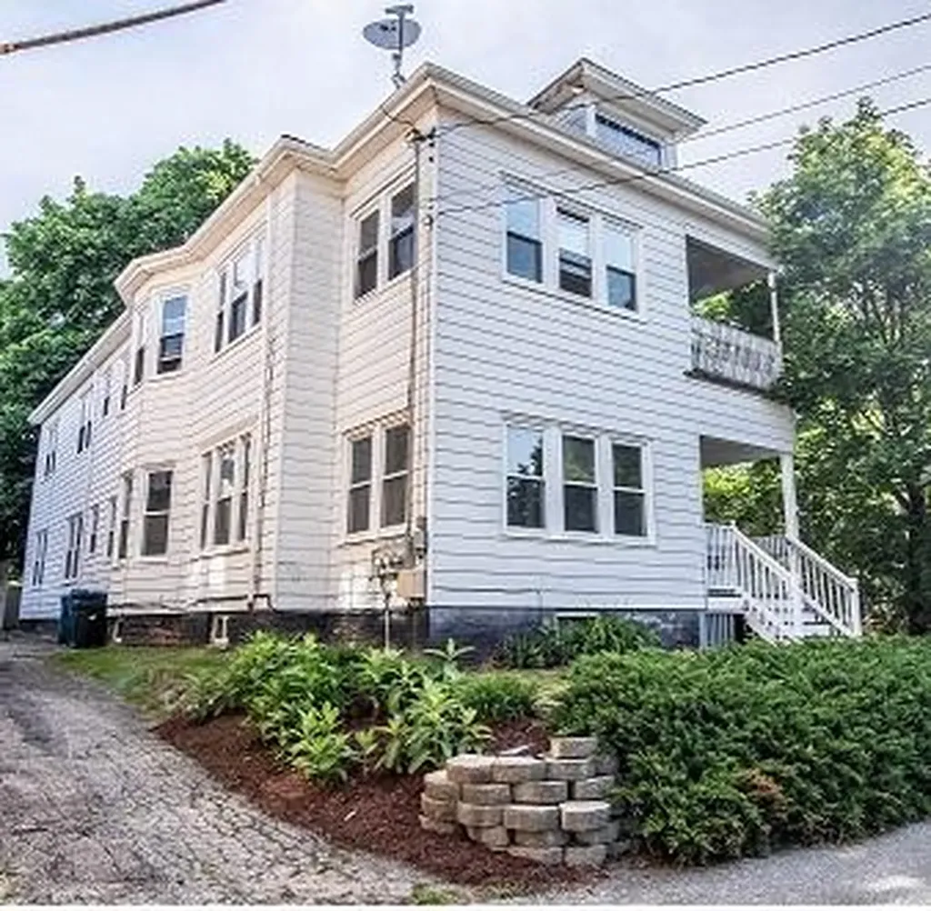 193 Pleasant Avenue Portland ME 04103