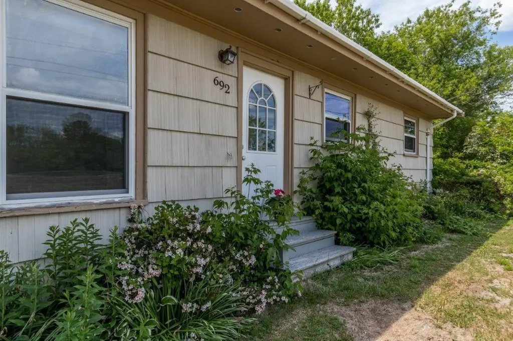 692 Fort Hill Road Gorham ME 04038