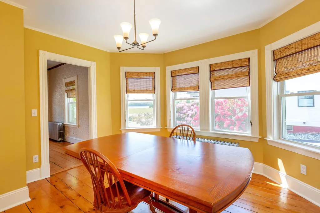 374 Washington Street Bath ME 04530
