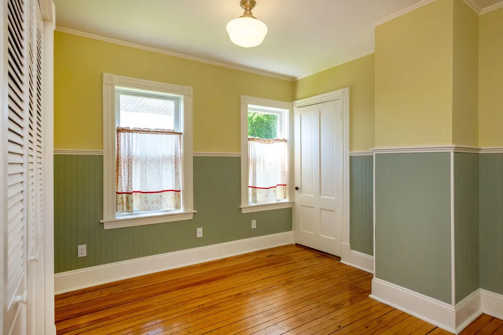 374 Washington Street Bath ME 04530