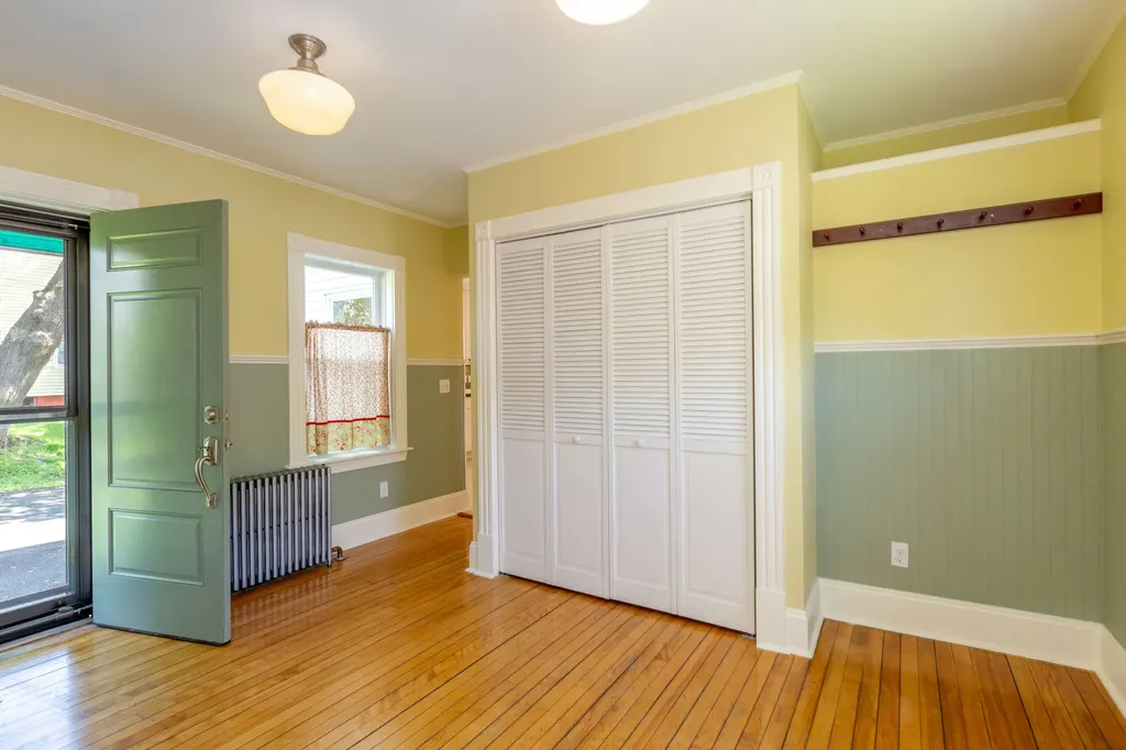 374 Washington Street Bath ME 04530