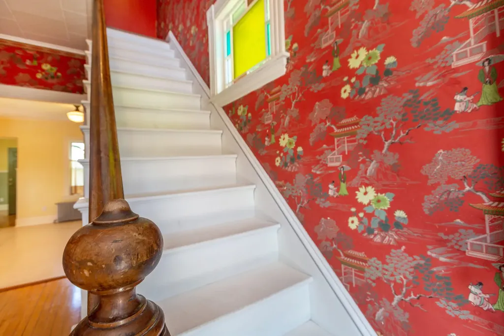374 Washington Street Bath ME 04530