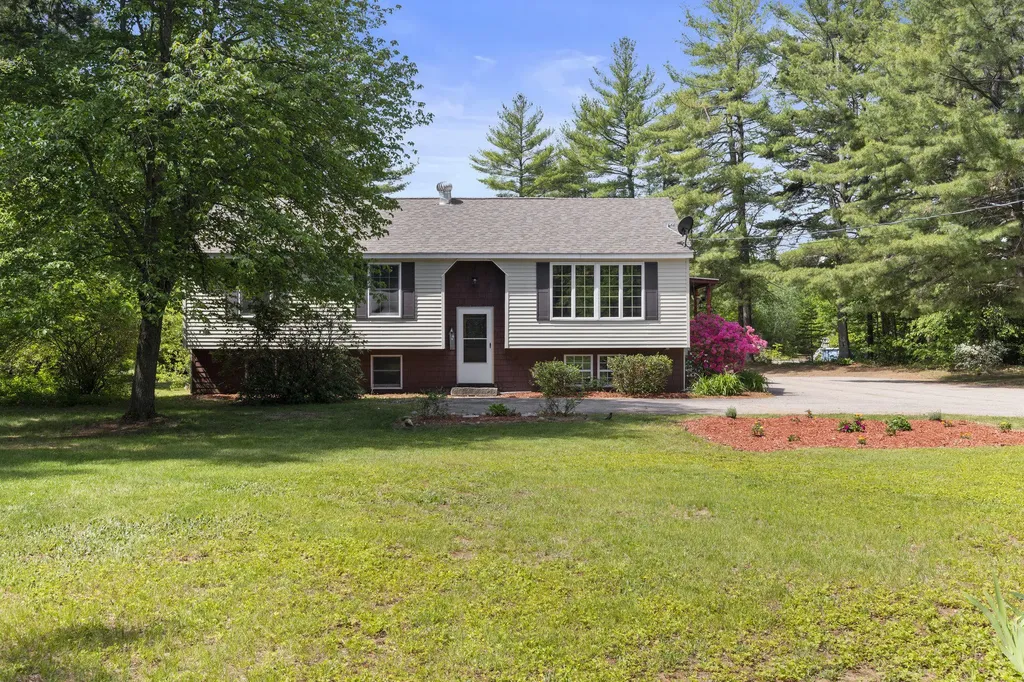 185 Hubbard Road Lebanon ME 04027