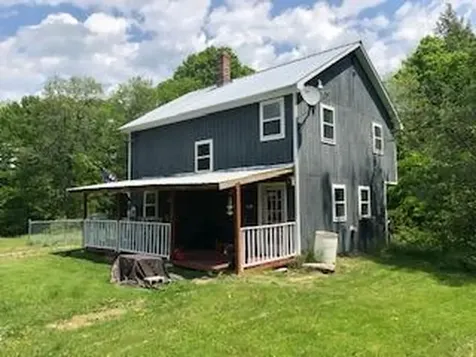 1 Oak Drive Abbot ME 04406