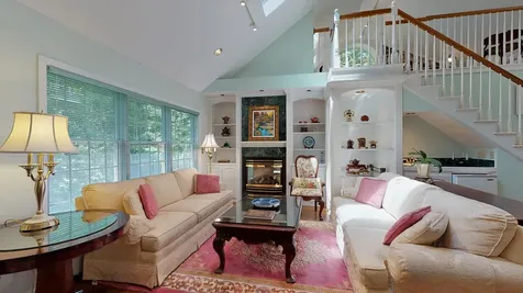 17 Brookside Drive Falmouth ME 04105