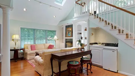 17 Brookside Drive Falmouth ME 04105