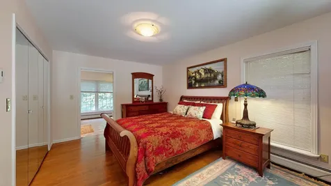 17 Brookside Drive Falmouth ME 04105