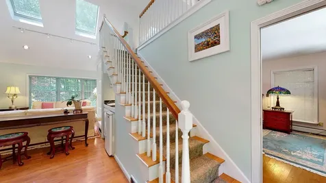 17 Brookside Drive Falmouth ME 04105