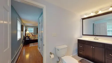 17 Brookside Drive Falmouth ME 04105