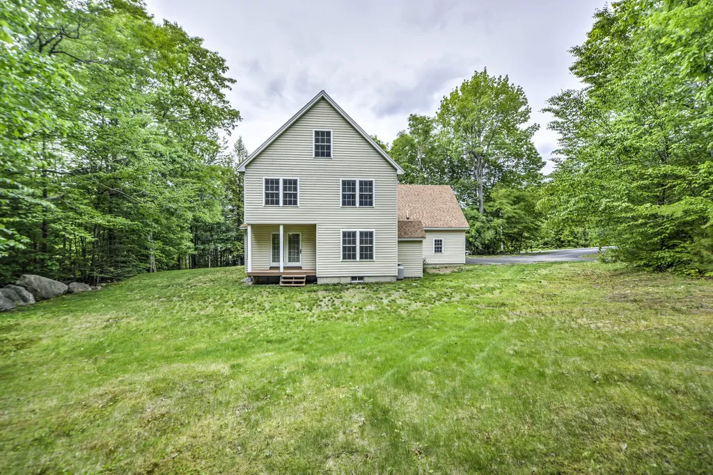 15 Collins Way Durham ME 04222