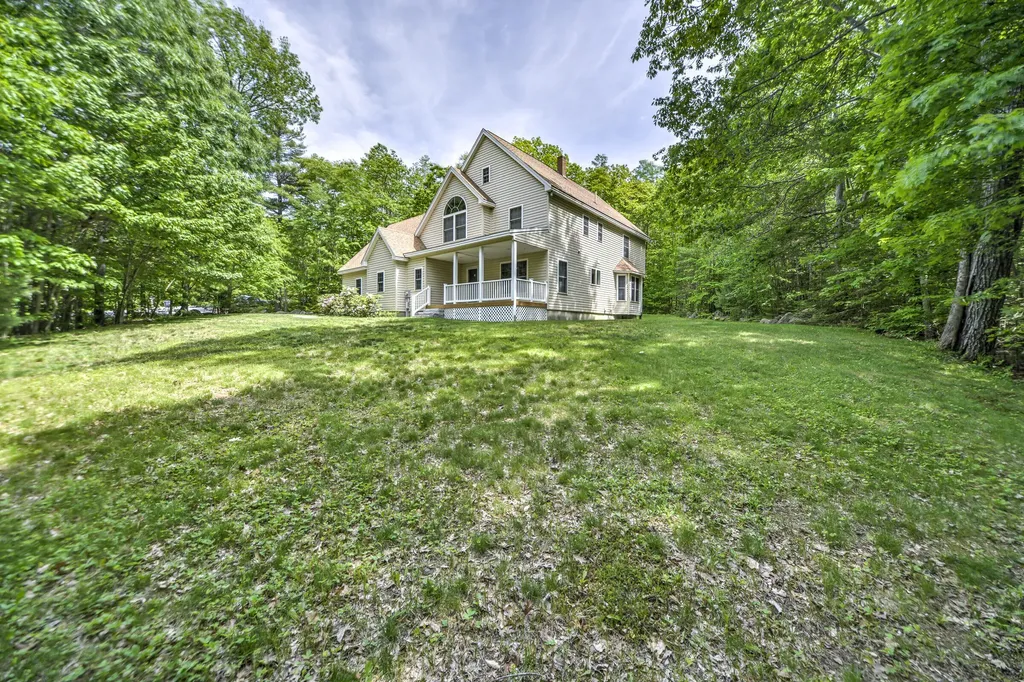 15 Collins Way Durham ME 04222
