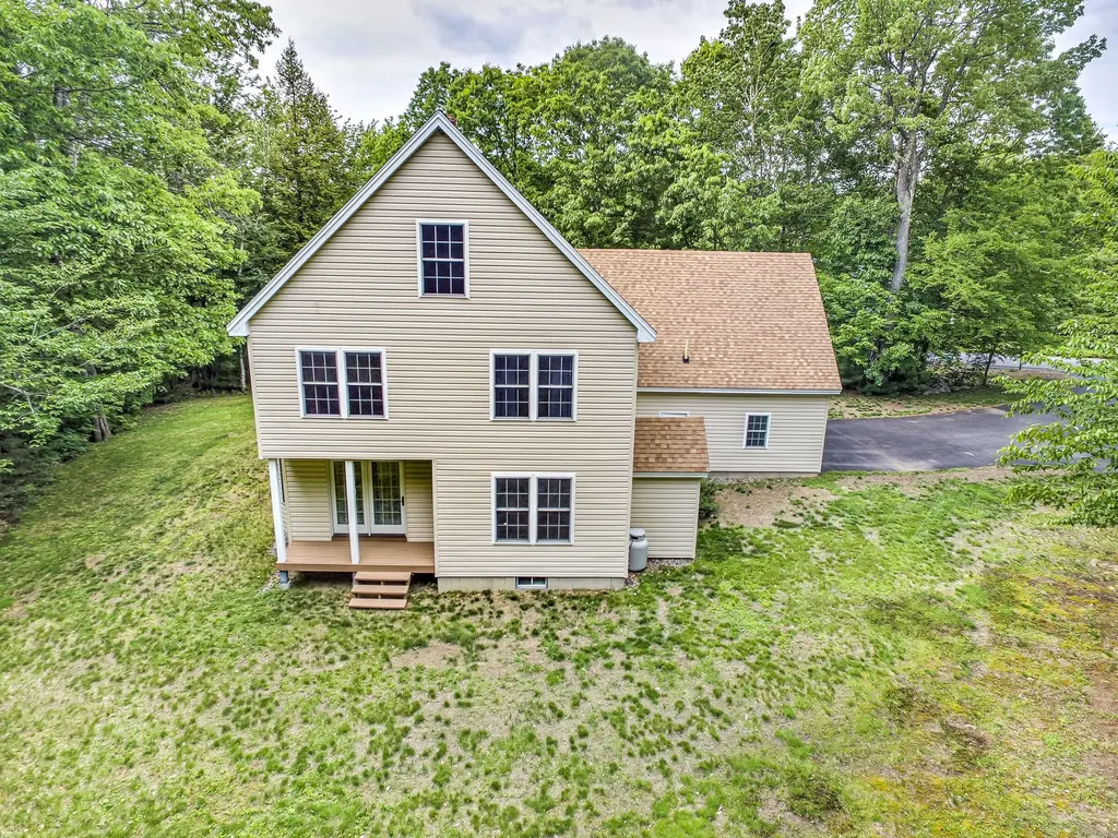 15 Collins Way Durham ME 04222