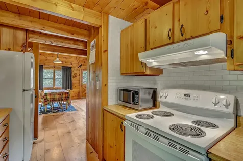 79 Jefferson Road Whitefield ME 04353