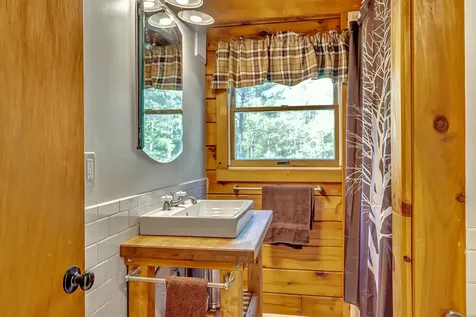 79 Jefferson Road Whitefield ME 04353