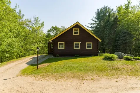 79 Jefferson Road Whitefield ME 04353