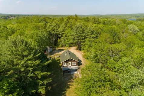 79 Jefferson Road Whitefield ME 04353