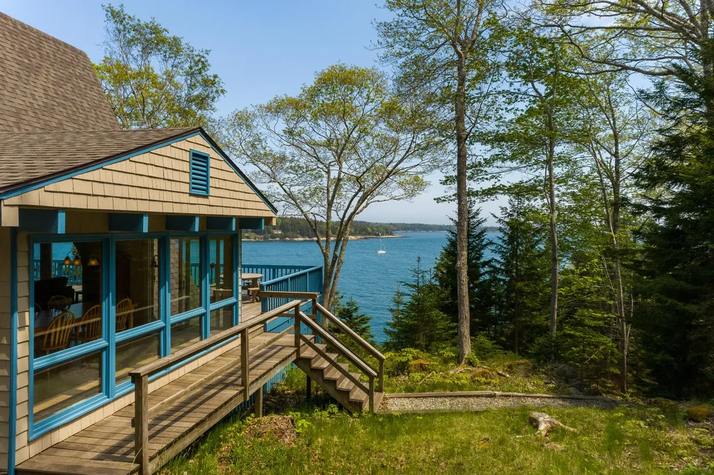 66 Sea Surf Road Boothbay ME 04544