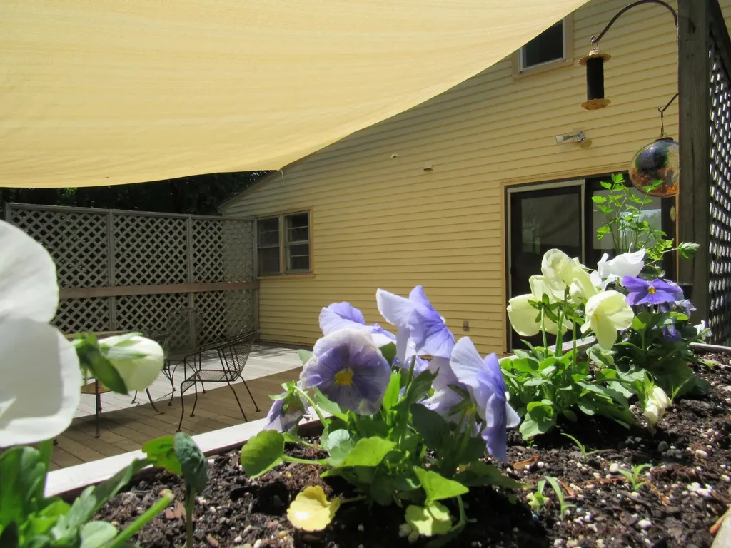 231 Yarmouth Road Gray ME 04039