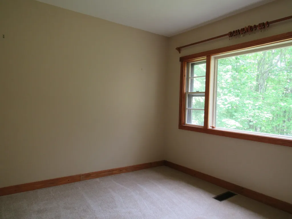 231 Yarmouth Road Gray ME 04039