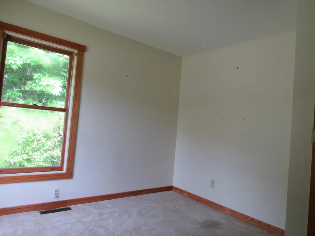231 Yarmouth Road Gray ME 04039