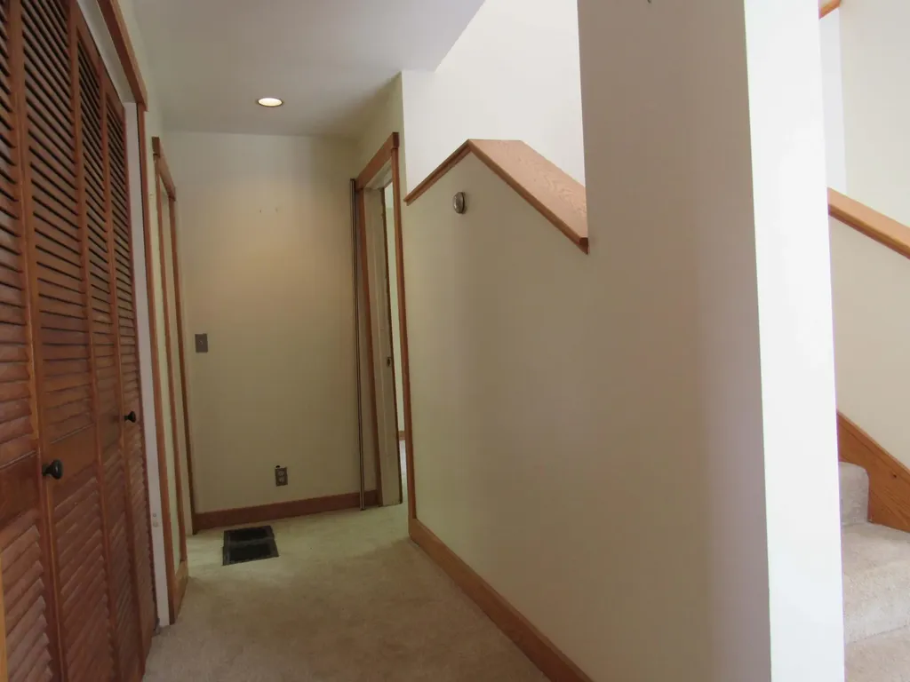 231 Yarmouth Road Gray ME 04039