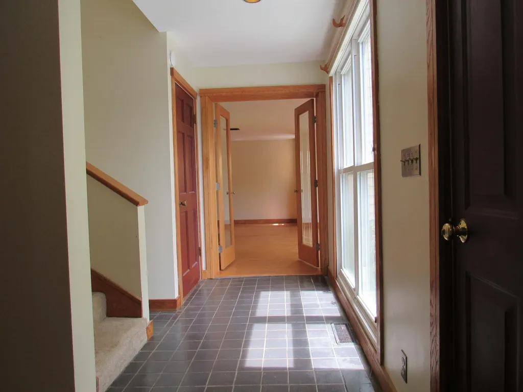 231 Yarmouth Road Gray ME 04039