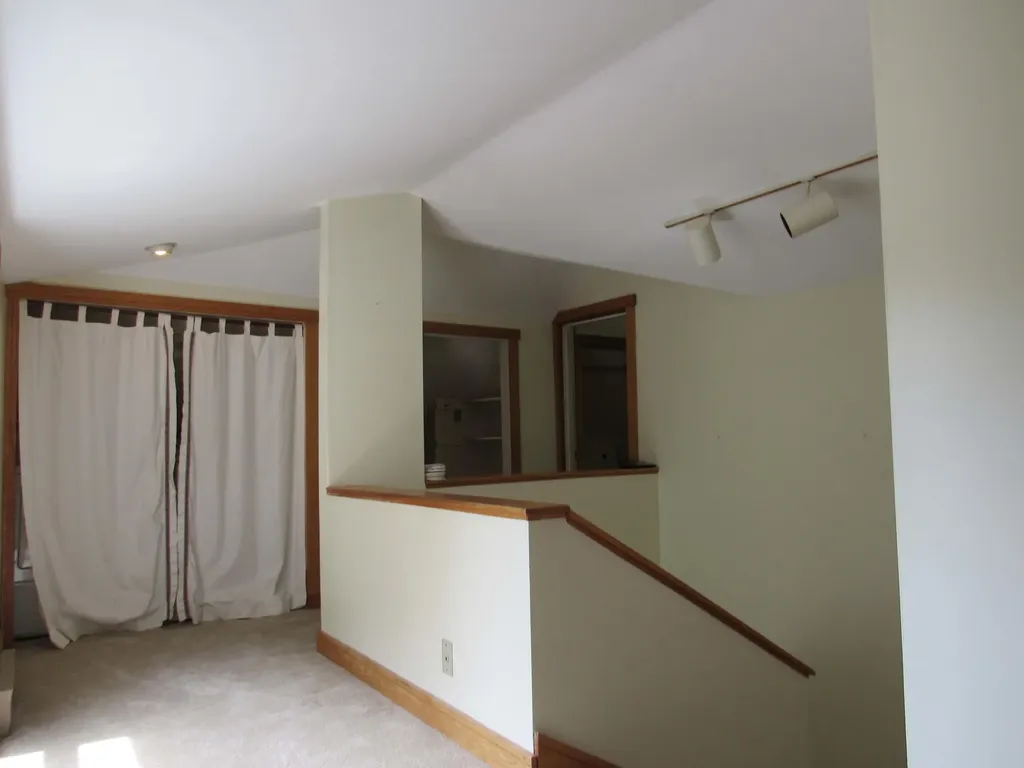 231 Yarmouth Road Gray ME 04039