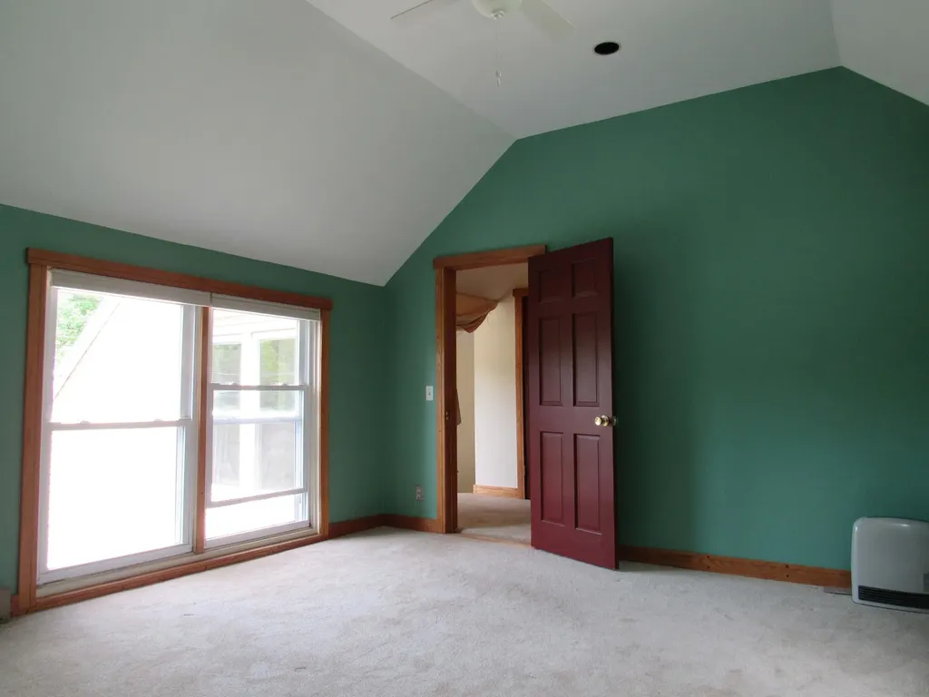 231 Yarmouth Road Gray ME 04039