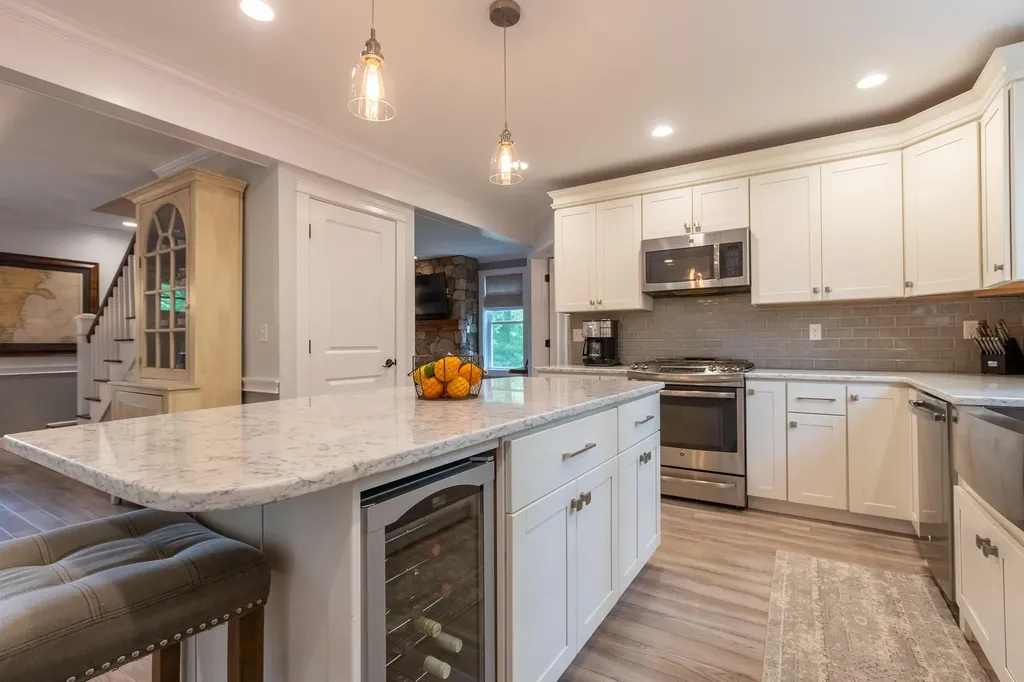 301 Mountain Road York ME 03902