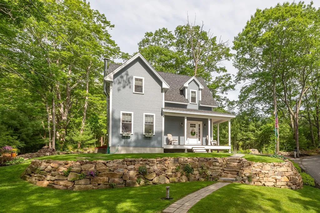 301 Mountain Road York ME 03902
