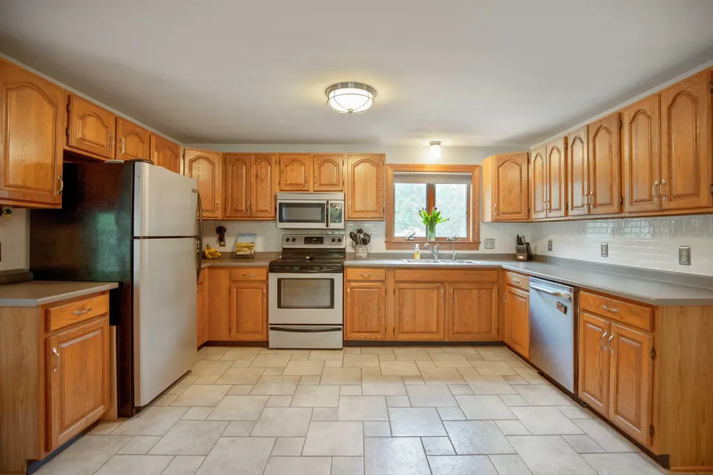 597 Parker Farm Road Buxton ME 04093