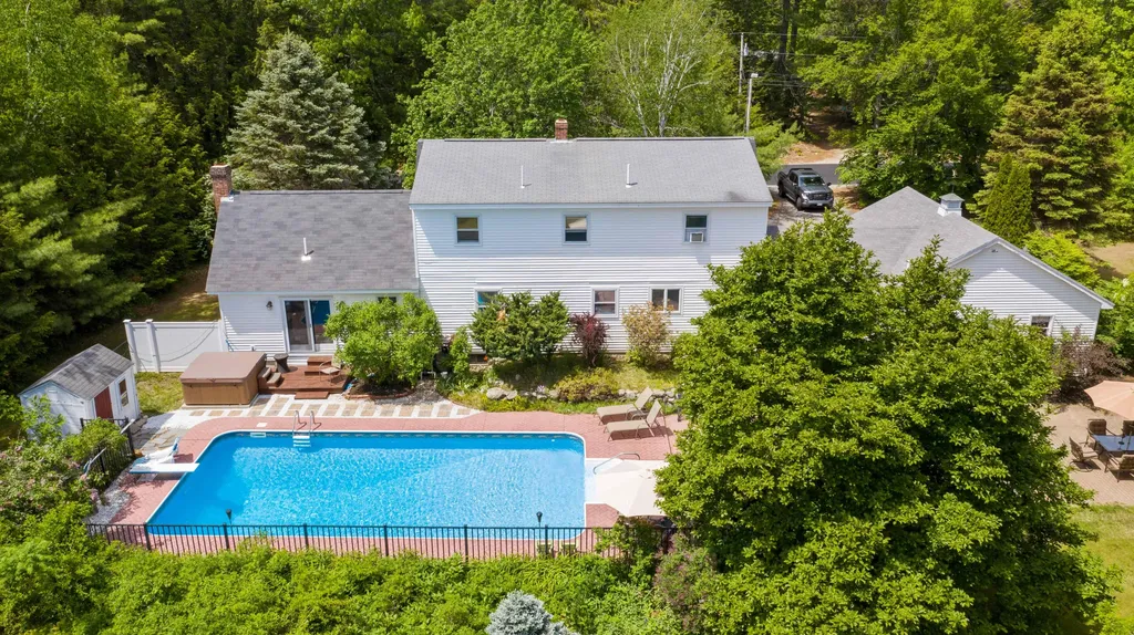 597 Parker Farm Road Buxton ME 04093