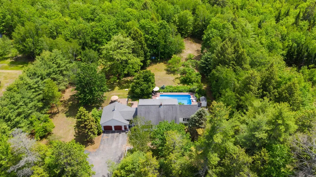 597 Parker Farm Road Buxton ME 04093