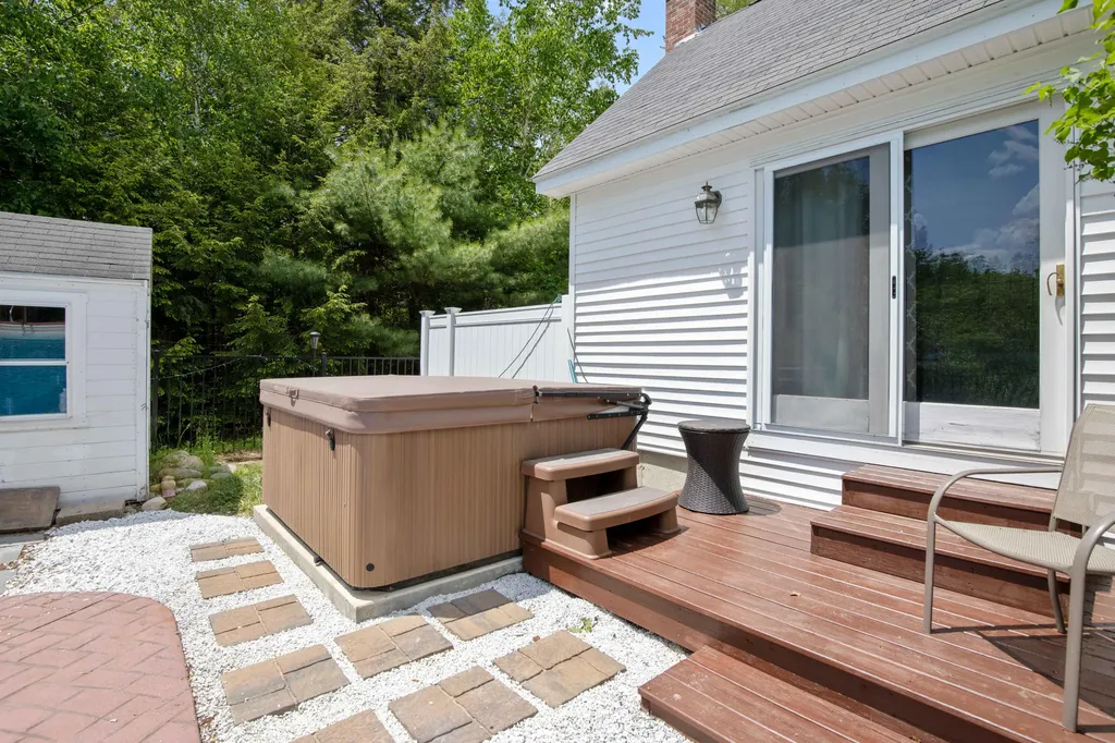 597 Parker Farm Road Buxton ME 04093