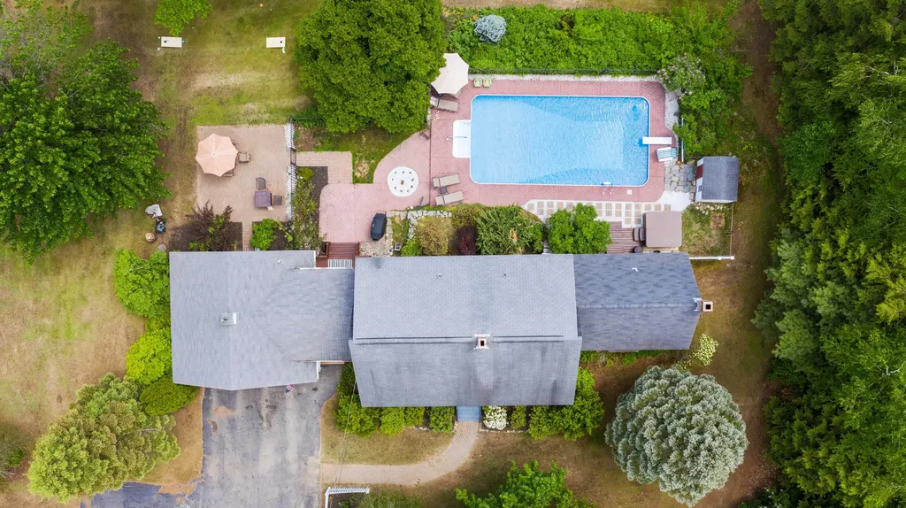 597 Parker Farm Road Buxton ME 04093