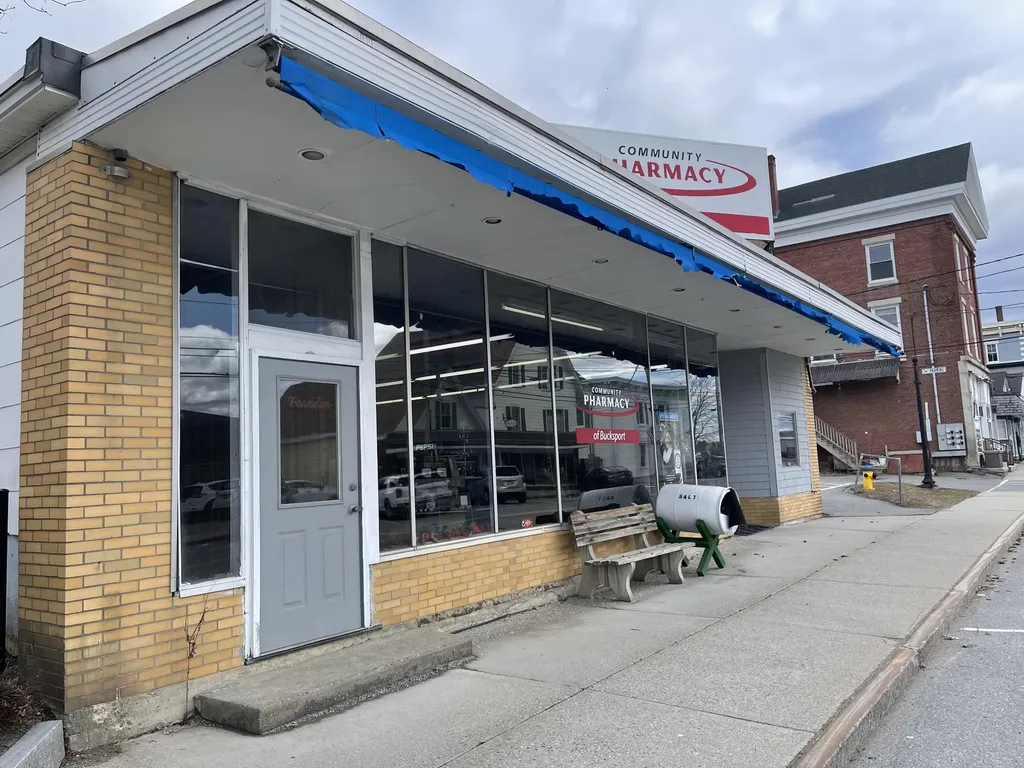 75 Main Street Bucksport ME 04416