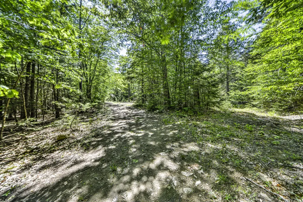 36 Crooked Creek Lane Bowdoinham ME 04008