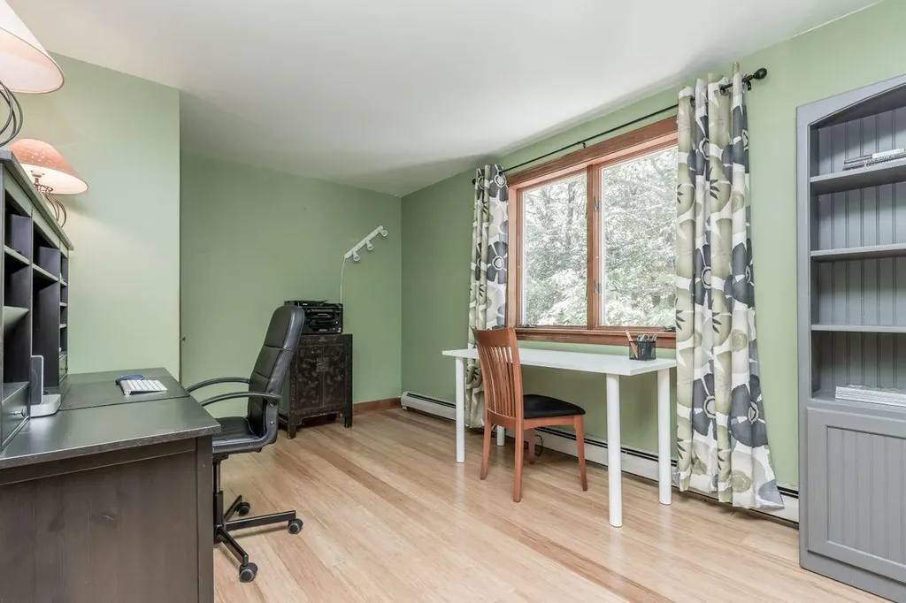 552 Blackstrap Road Falmouth ME 04105