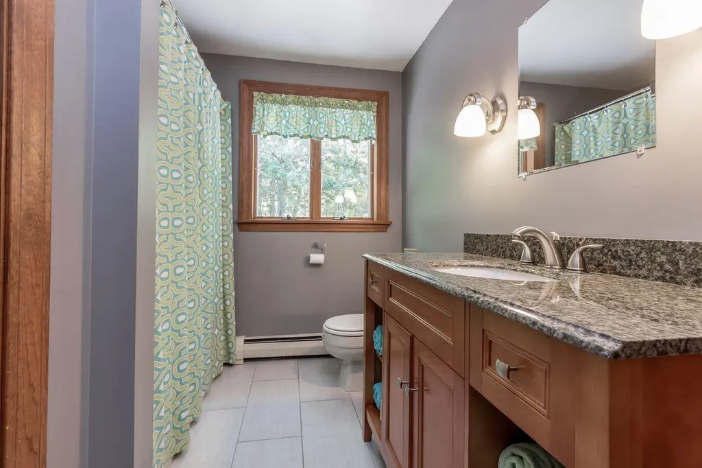 552 Blackstrap Road Falmouth ME 04105