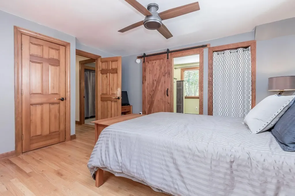 552 Blackstrap Road Falmouth ME 04105