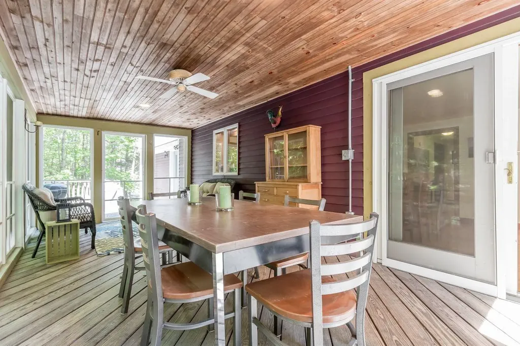 552 Blackstrap Road Falmouth ME 04105