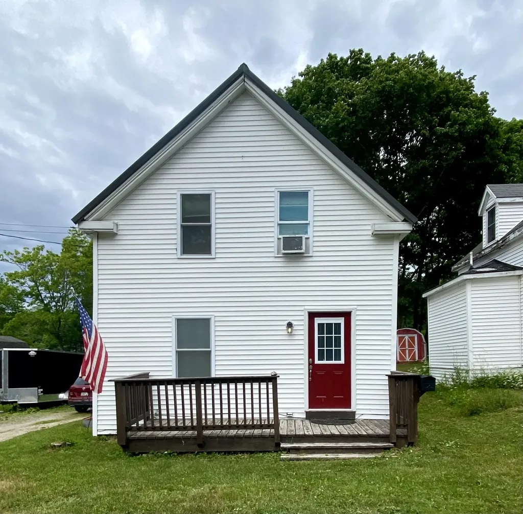 24 Clark Street Calais ME 04619
