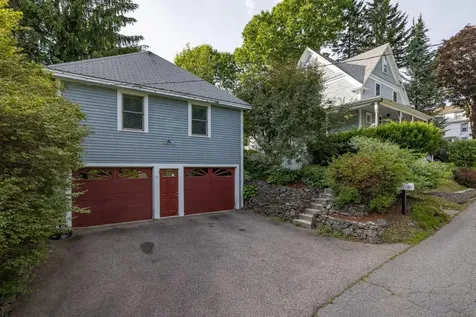 15 Newson Avenue Kittery ME 03904