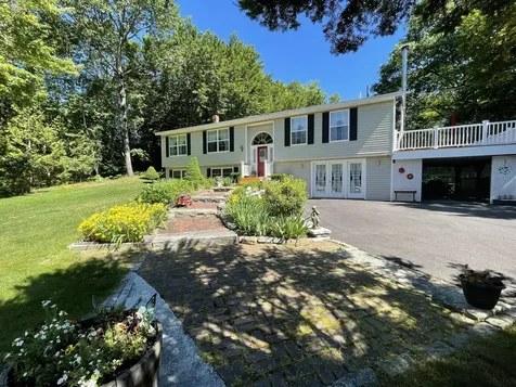 45 Scotts Lane Bucksport ME 04416