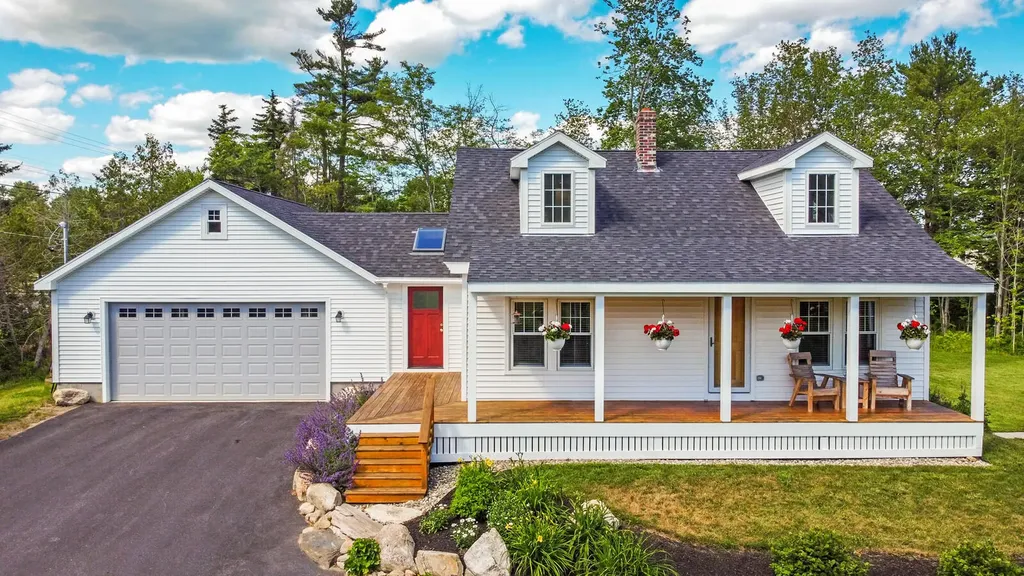 595 Harpswell Neck Road Harpswell ME 04079